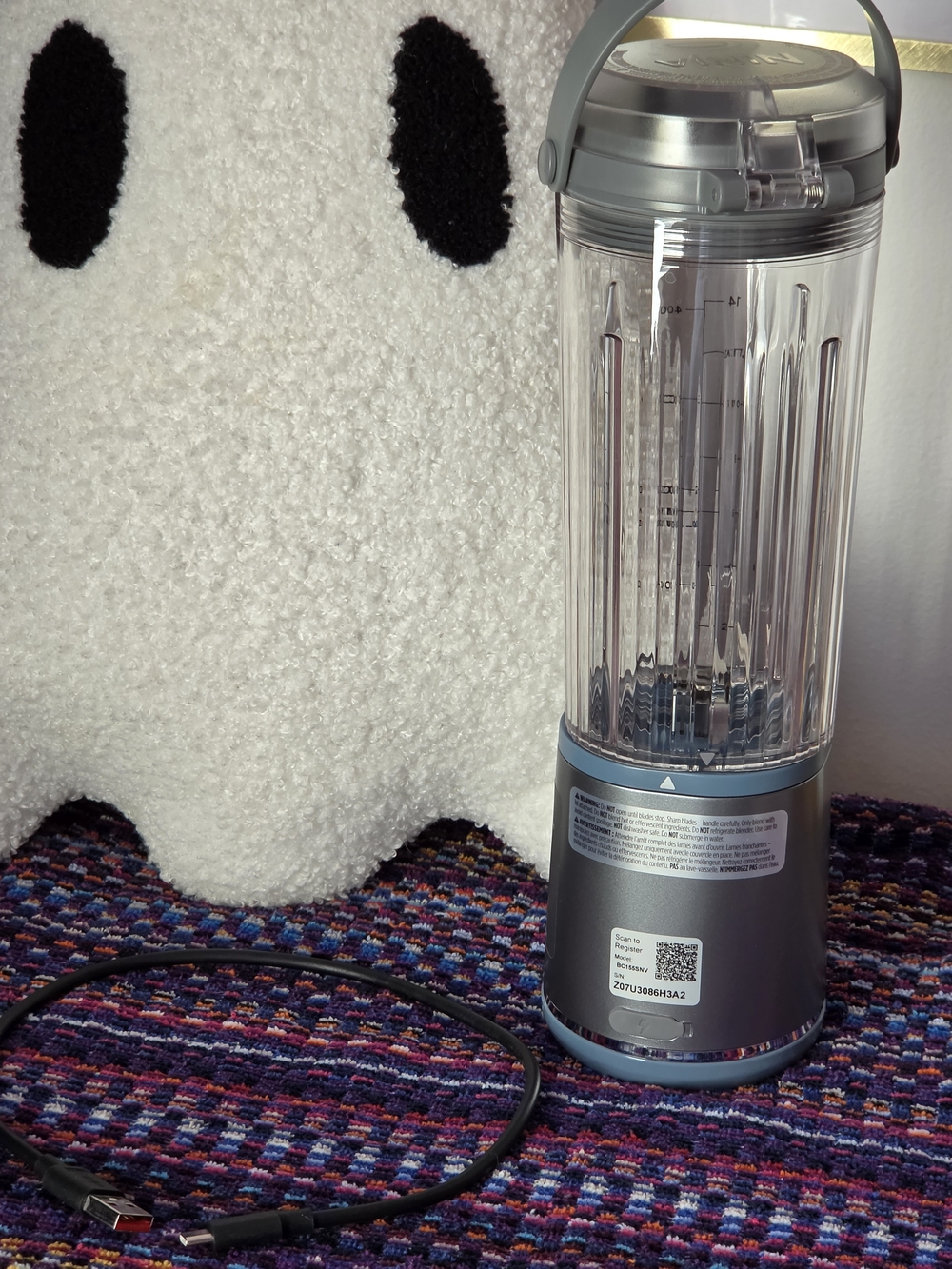 Ninja Portable Blender - Gray and Clear Personal Smoothie Maker - Picture 3 of 4